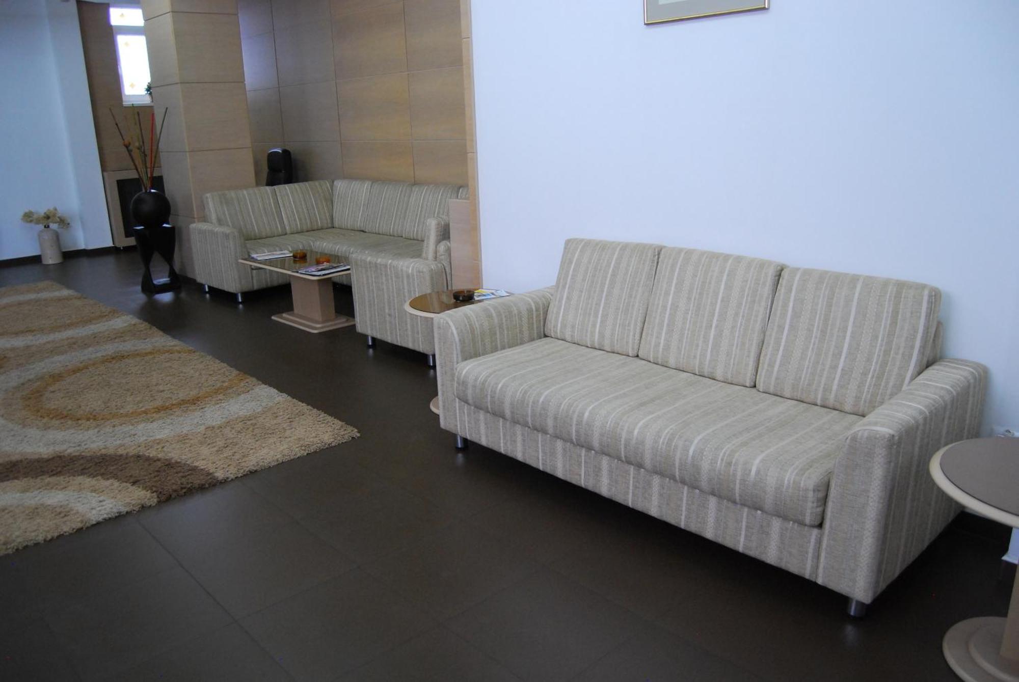 Hotel Maria Constanta Luaran gambar