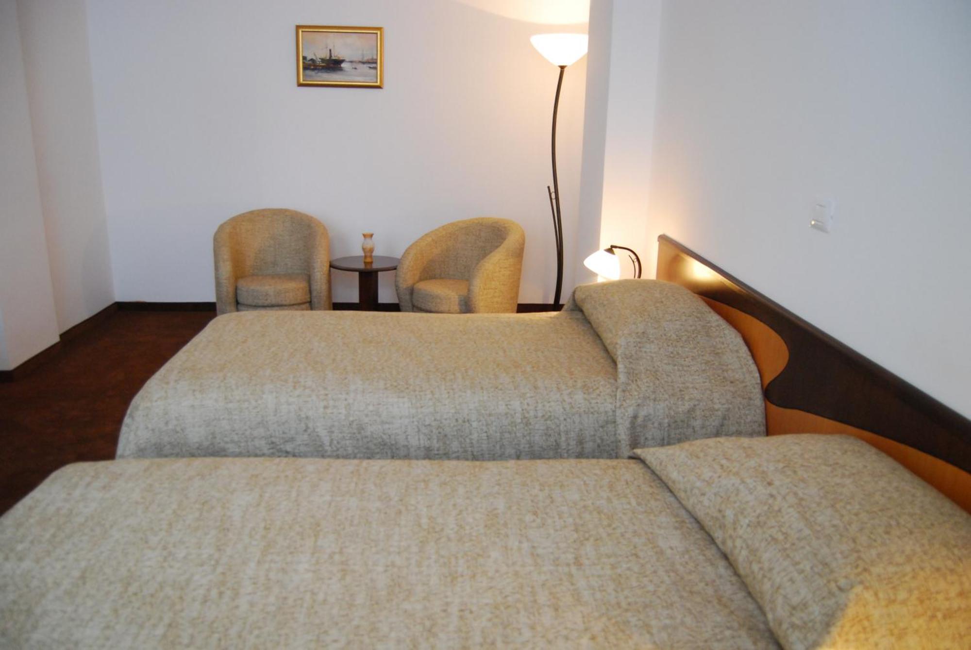 Hotel Maria Constanta Luaran gambar
